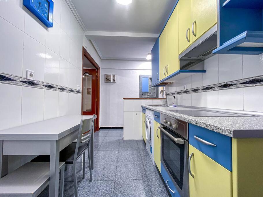 דירות בסאורי Apartamento Coqueto Gran Bilbao מראה חיצוני תמונה